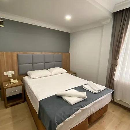 Hotel Kafkas 3*